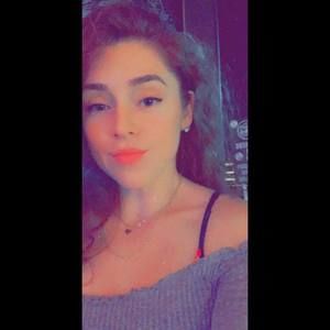 Meet your Posher, Corrina